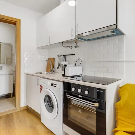 1br Cosy Heart Of Santos W Ac | By Airnest * Лісабон