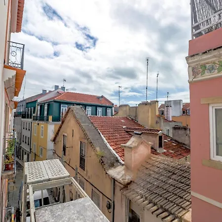 Апартаменти 1br Cosy Heart Of Santos W Ac | By Airnest *